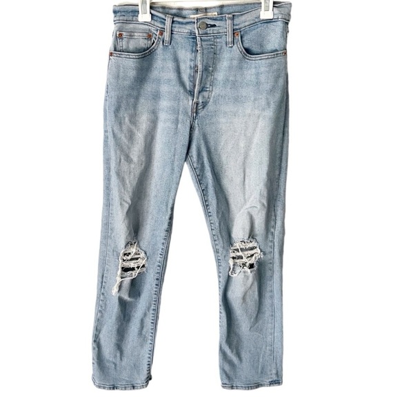 Levi's Jeans Women's 31 Wedgie Straight Knee Hole Light Wash Button Fly - Picture 2 of 8